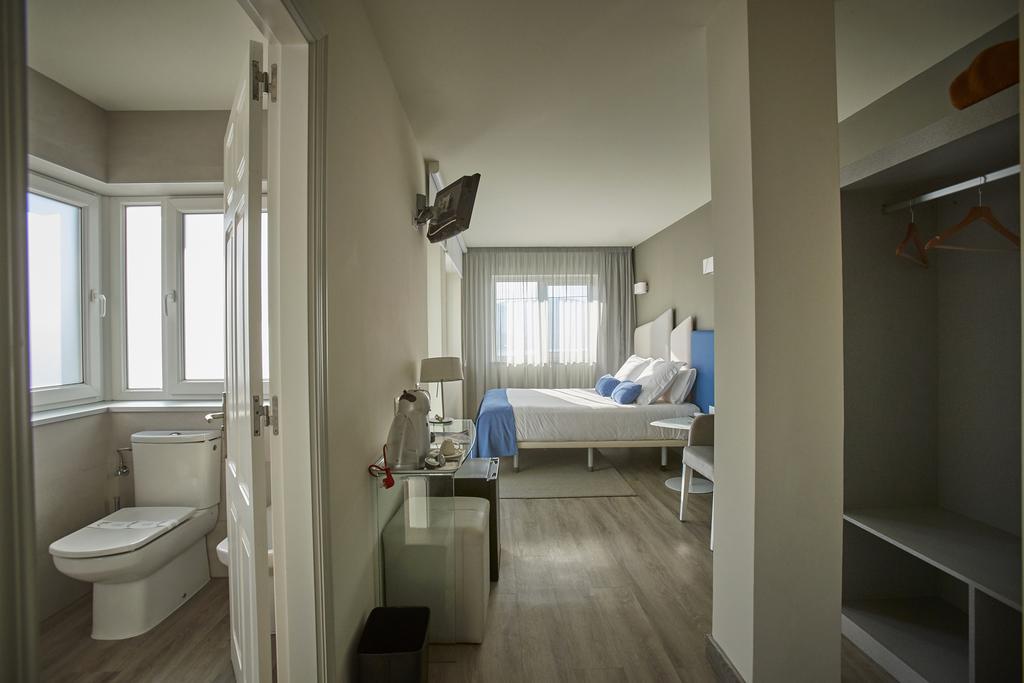 Hotel Boa Vista Viveiro Exteriör bild